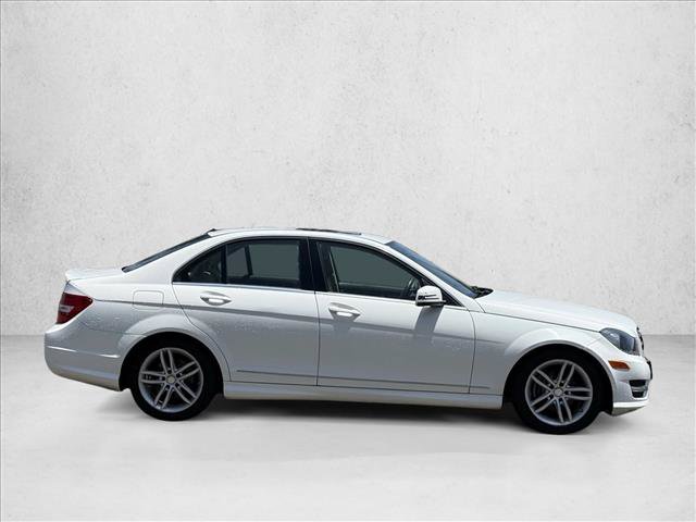 Used 2014 Mercedes-Benz C 250 Sedan image 4