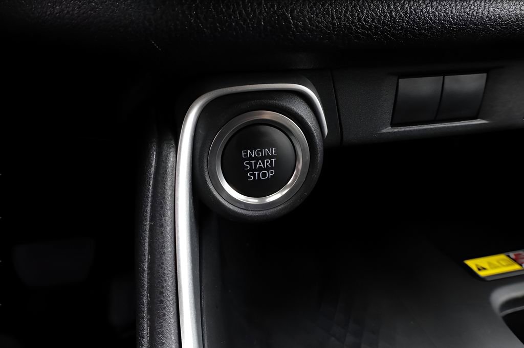 Certified 2025 Toyota Grand Highlander AWD image 37