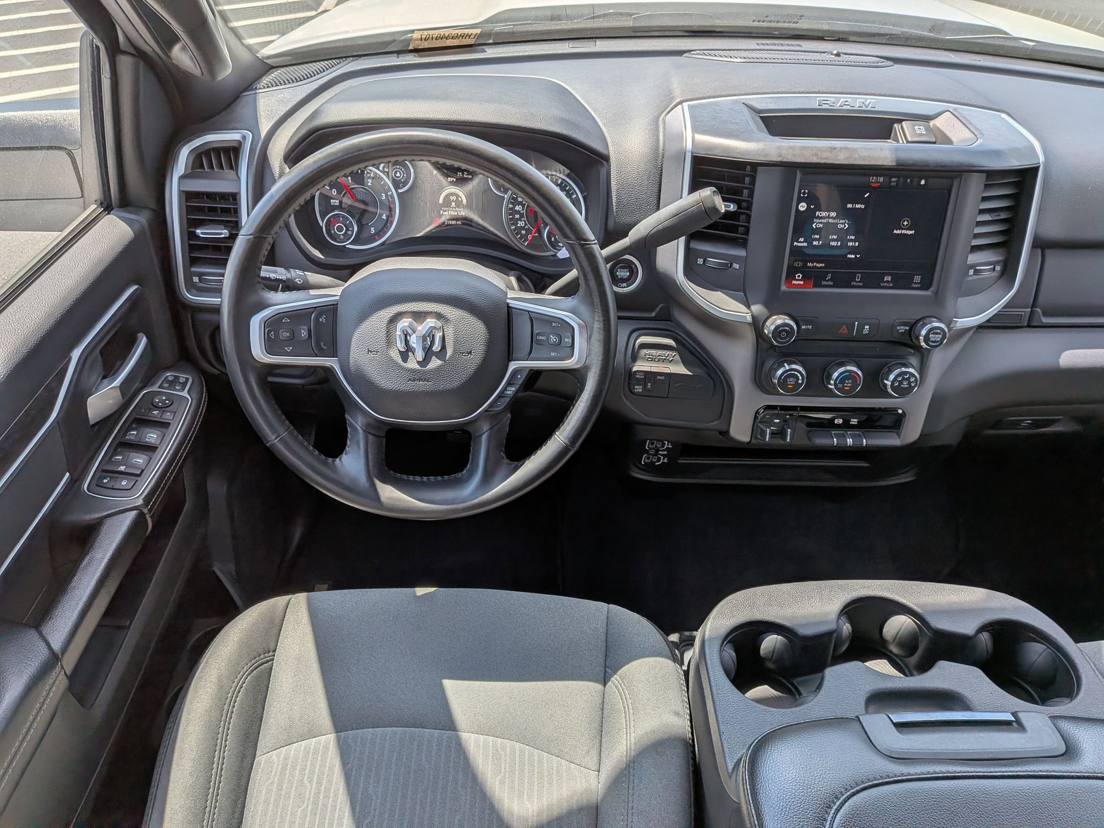 Used 2024 RAM 2500 Big Horn AWD/4WD image 30