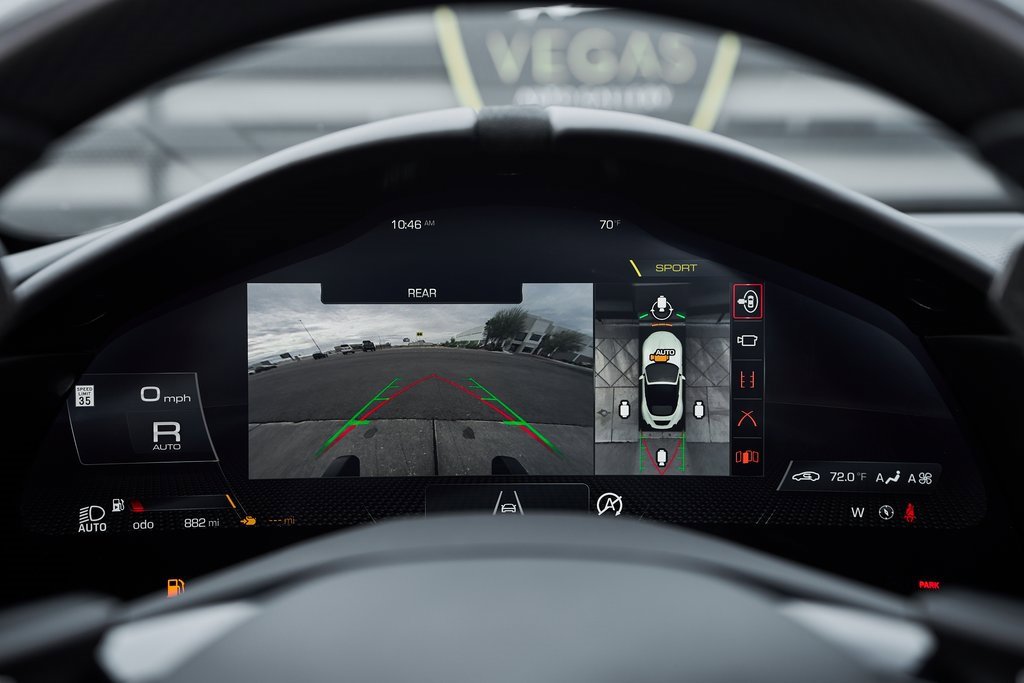 Used 2024 Ferrari Roma Spider image 59