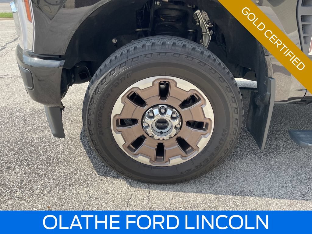 Certified 2025 Ford F350 King Ranch AWD/4WD image 25