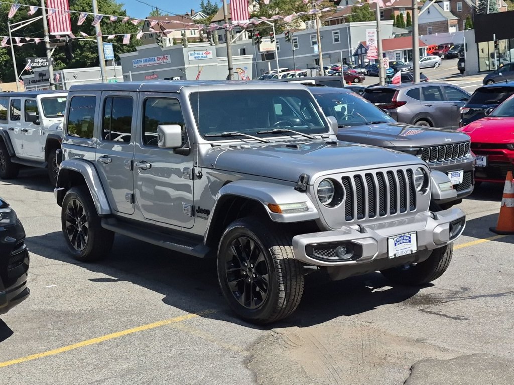 Certified 2020 Jeep Wrangler Unlimited Sahara AWD/4WD image 3