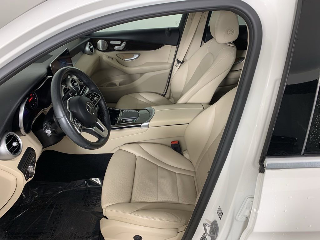 Used 2021 Mercedes-Benz GLC 300 image 29