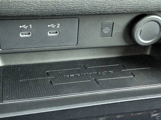 New 2026 Mitsubishi Outlander SE image 23