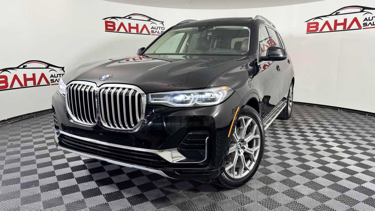 Used 2020 BMW X7 xDrive40i w/ Cold Weather Package AWD/4WD image 3