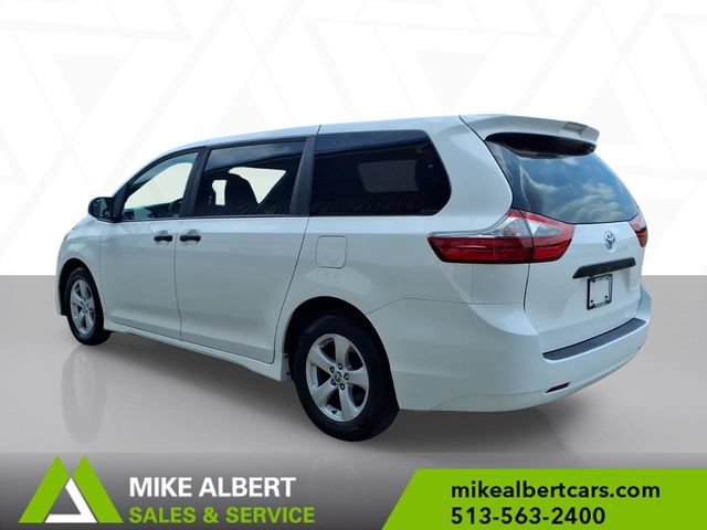 Used 2020 Toyota Sienna L FWD image 5
