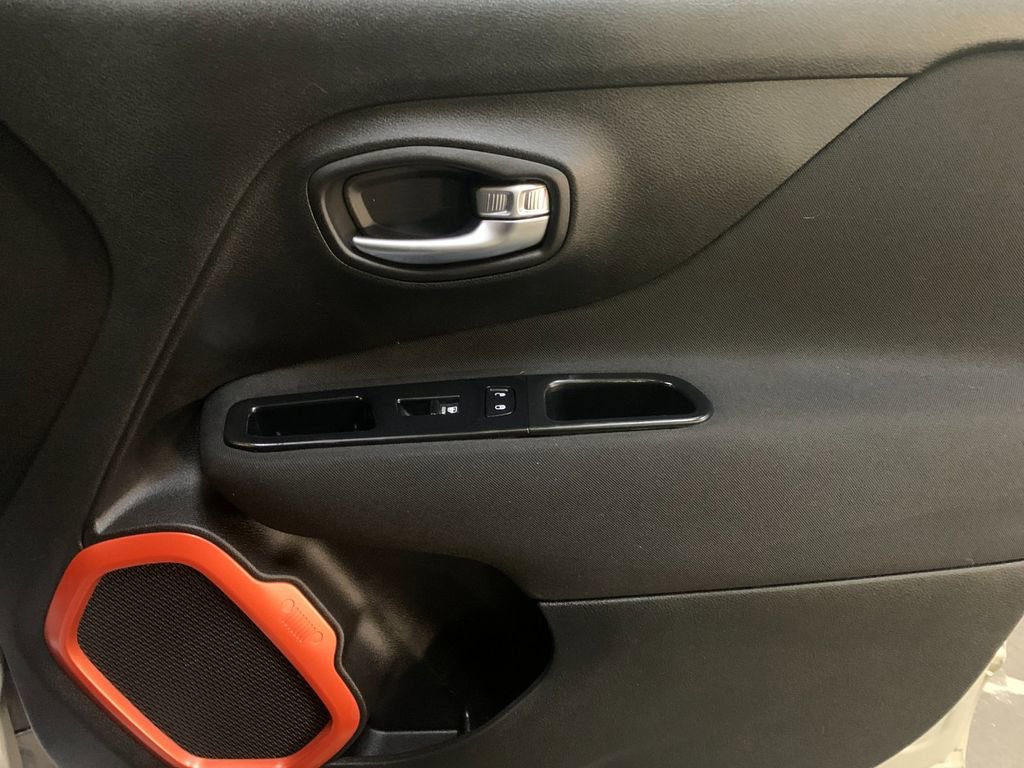 Used 2018 Jeep Renegade Sport w/ Power & Air Group AWD/4WD image 20