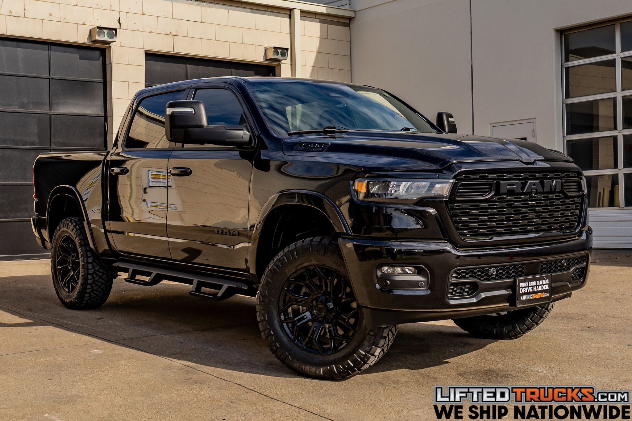Used 2025 RAM 1500 Big Horn image 1