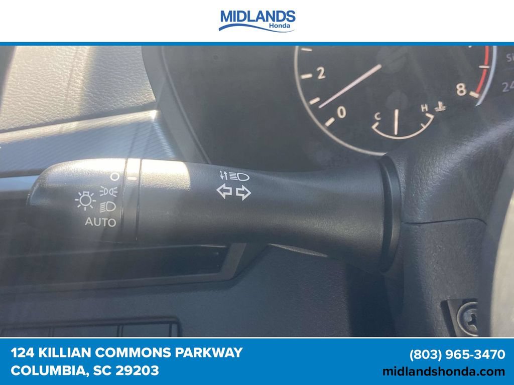 Used 2024 Nissan Altima 2.5 SR AWD/4WD image 24