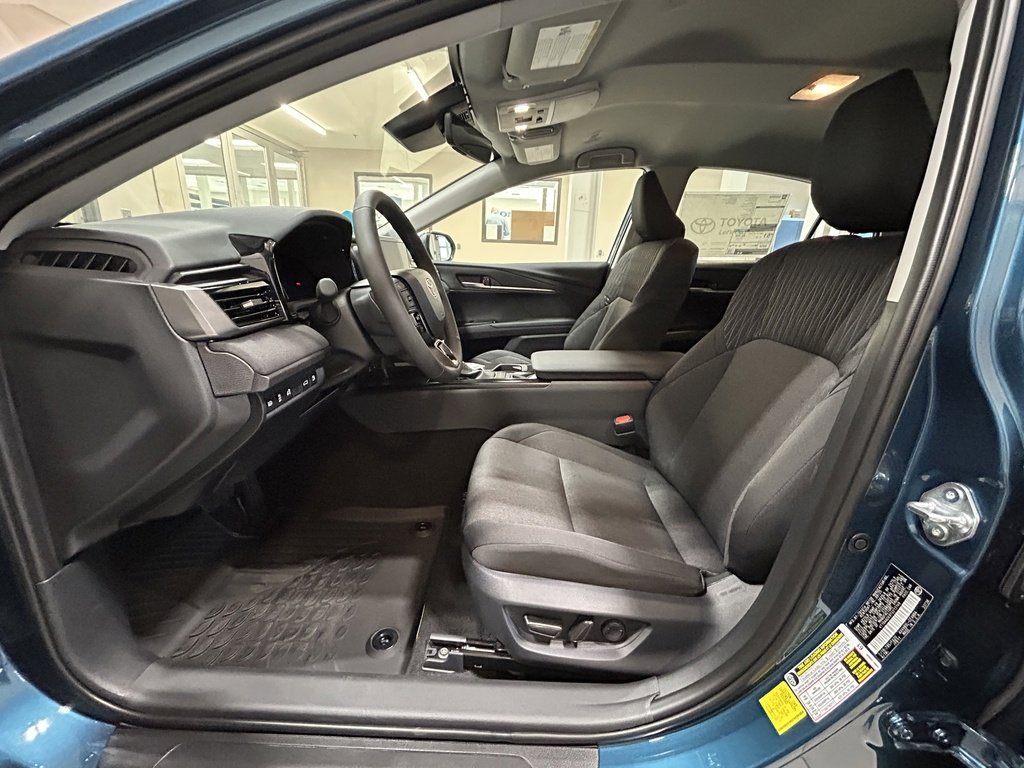 New 2026 Toyota Camry LE image 18