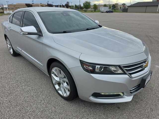 Used 2016 Chevrolet Impala LTZ FWD image 15
