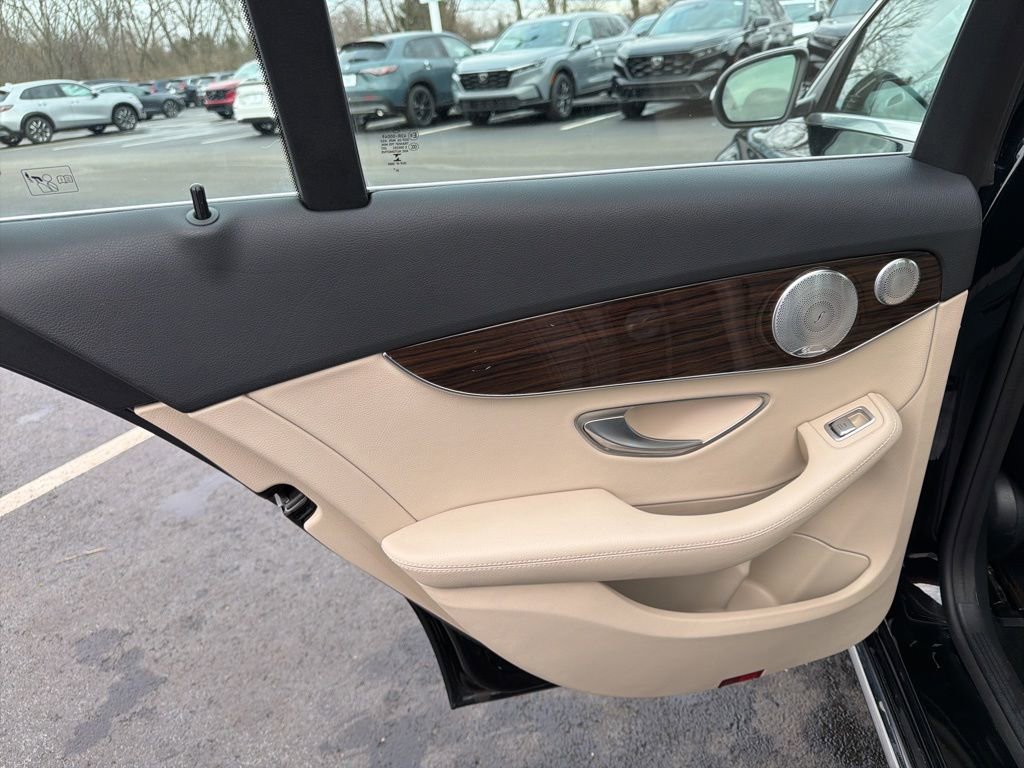 Used 2021 Mercedes-Benz C 300 Sedan image 20