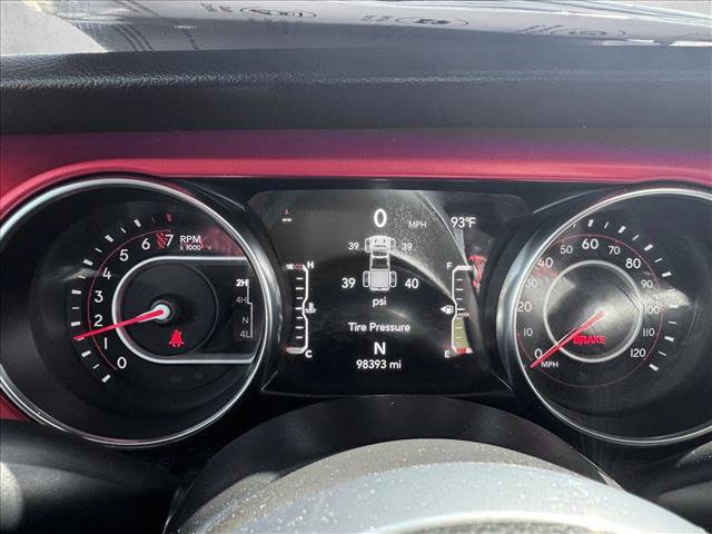 Used 2021 Jeep Gladiator Rubicon w/ Cold Weather Group AWD/4WD image 12