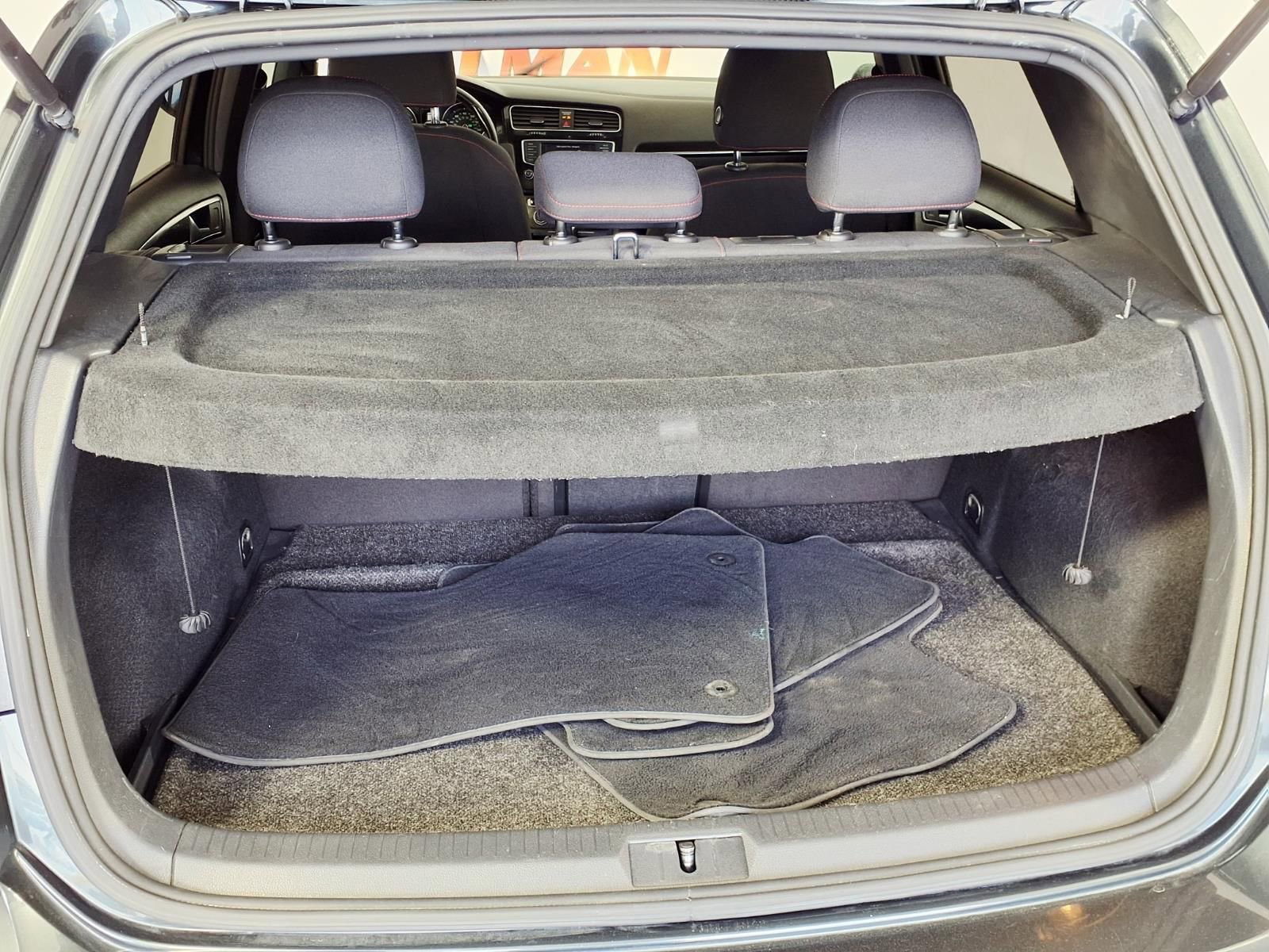 Used 2017 Volkswagen GTI S image 11