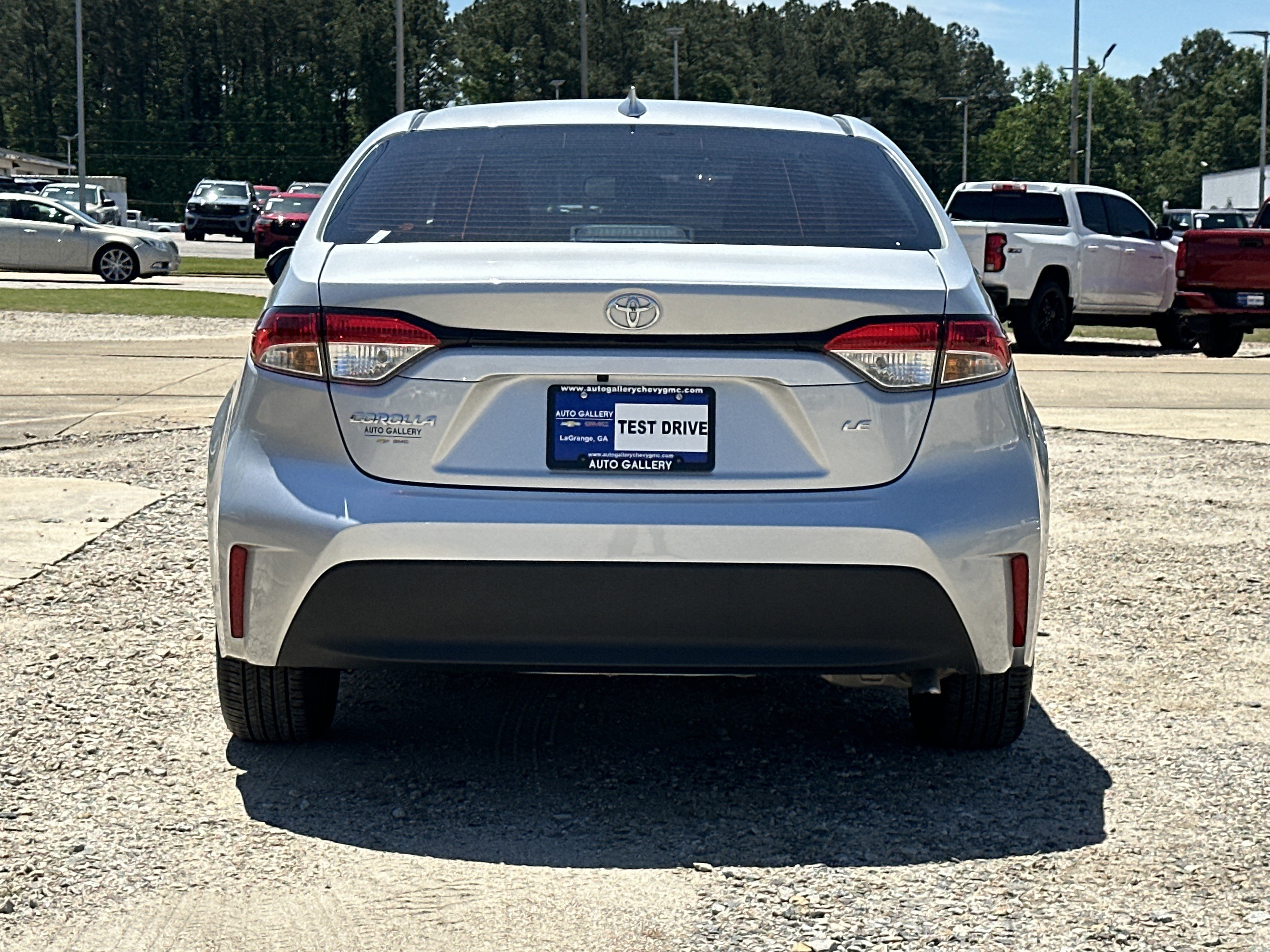 Used 2024 Toyota Corolla LE FWD image 7
