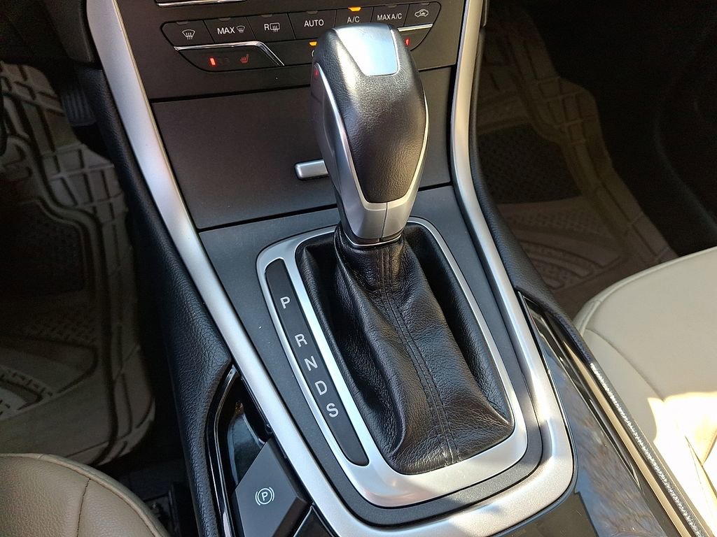 Used 2018 Ford Edge SEL w/ Equipment Group 201A image 14