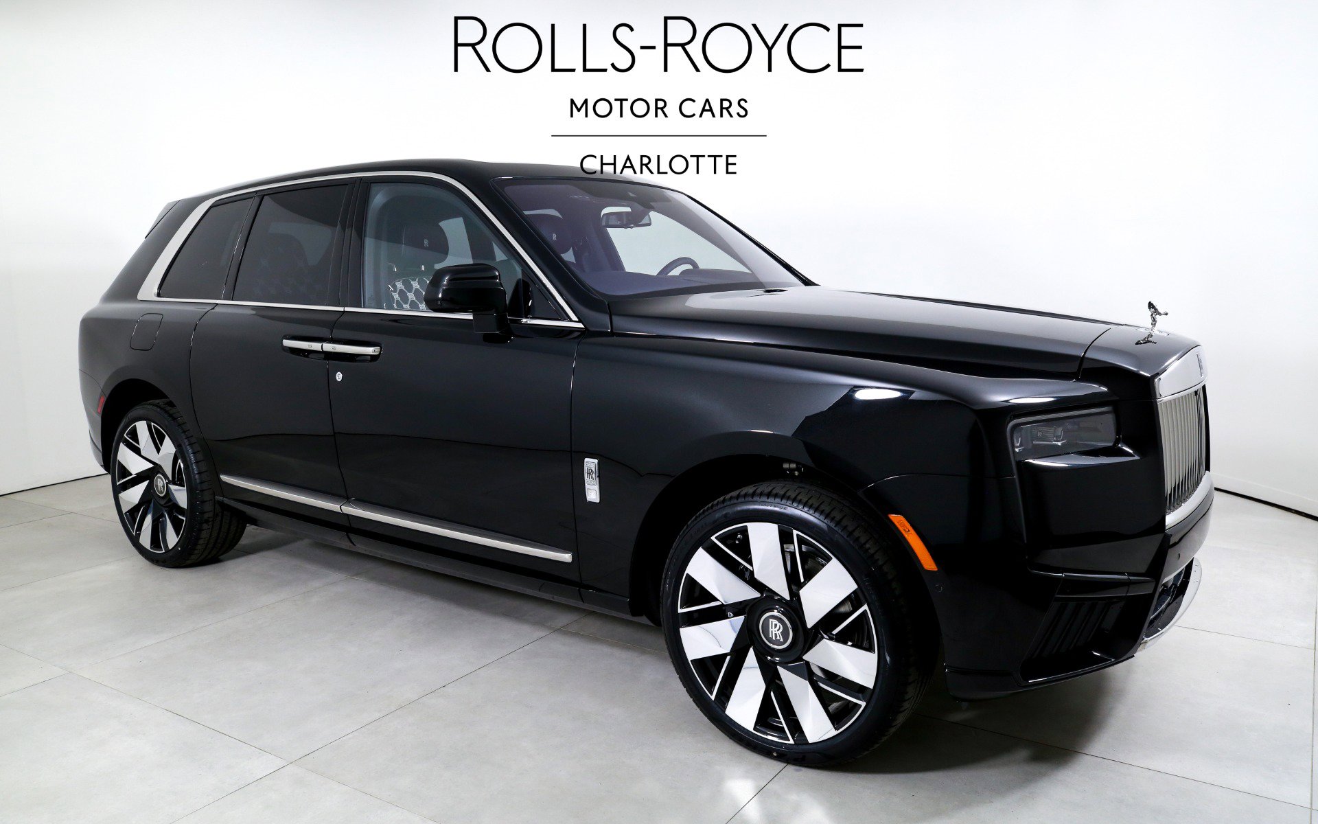 New 2026 Rolls-Royce Cullinan image 5