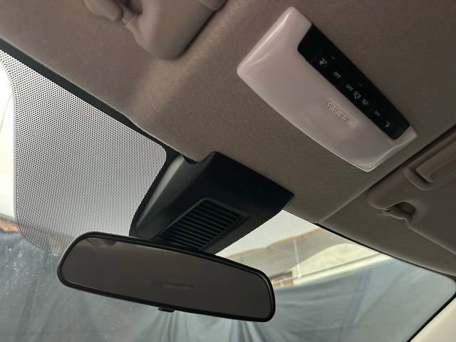 Used 2025 Nissan Kicks Play S image 62