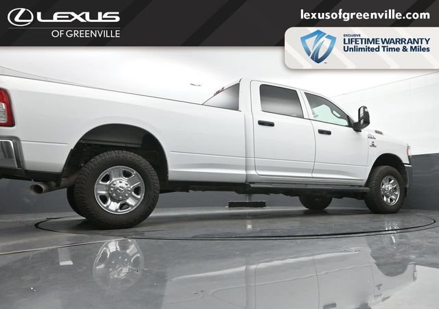 Used 2023 RAM 2500 Tradesman w/ Chrome Appearance Group AWD/4WD image 37