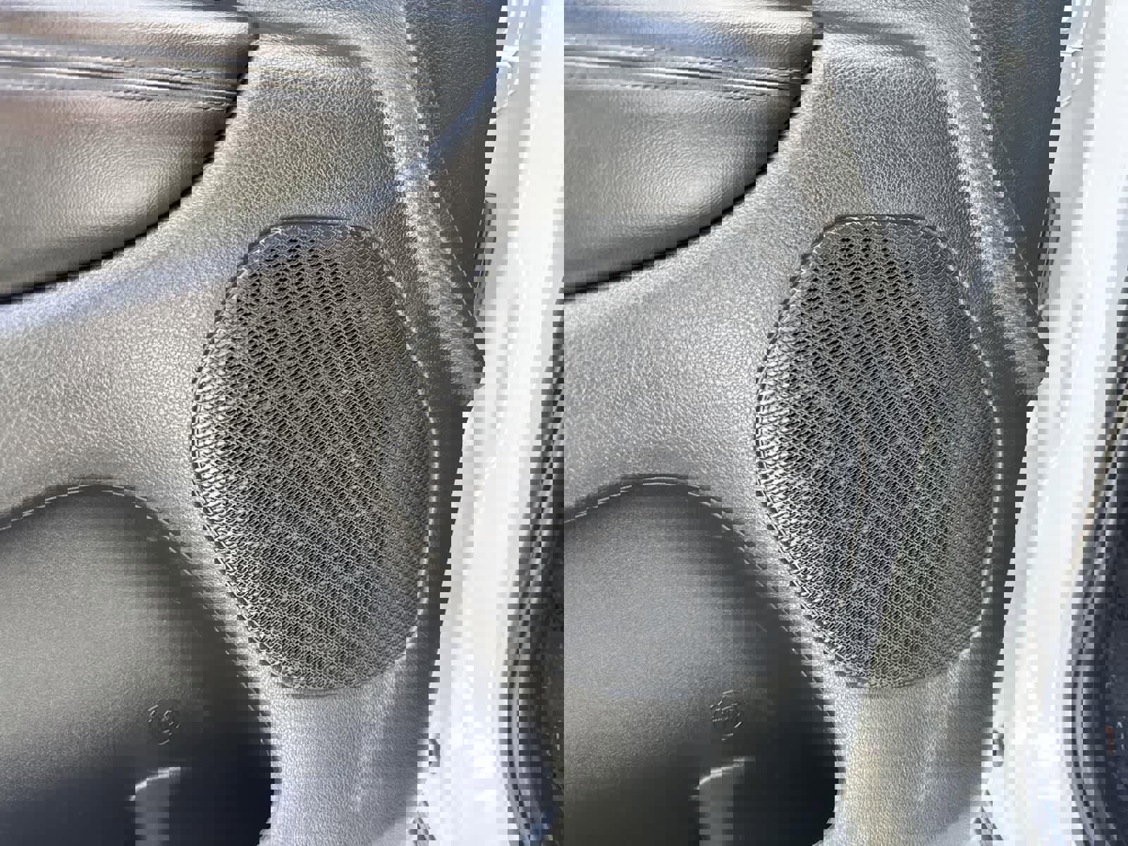 Used 2022 Jeep Grand Cherokee Limited image 22