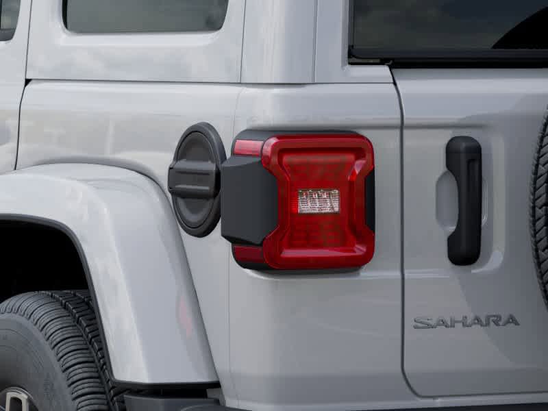 New 2025 Jeep Wrangler Unlimited Sahara w/ Technology Group AWD/4WD image 9