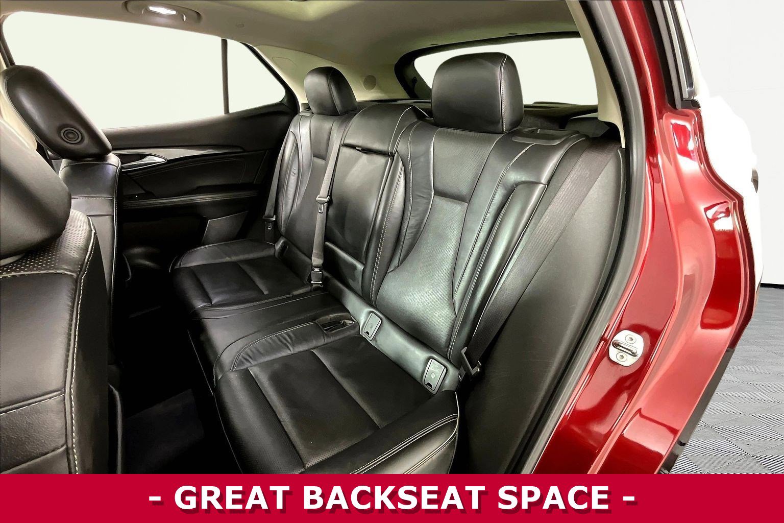 Used 2021 Buick Envision Essence w/ Technology Package I image 22