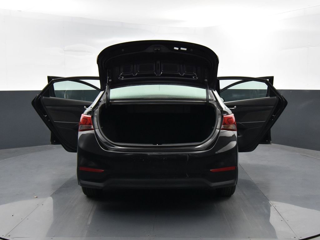 Used 2022 Hyundai Accent SE image 33