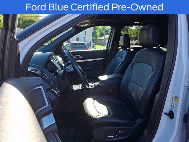 Certified 2018 Ford Explorer XLT w/ Equipment Group 202A AWD/4WD image 17