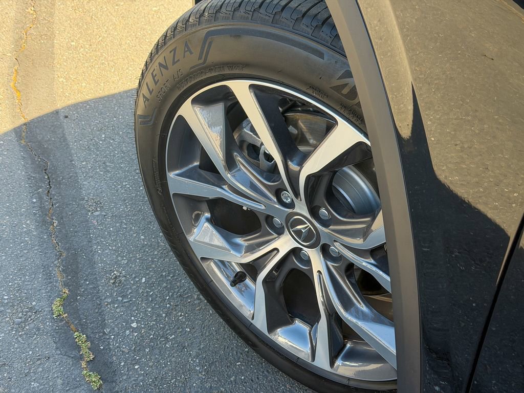 Certified 2023 Acura MDX SH-AWD w/ Technology Package image 9