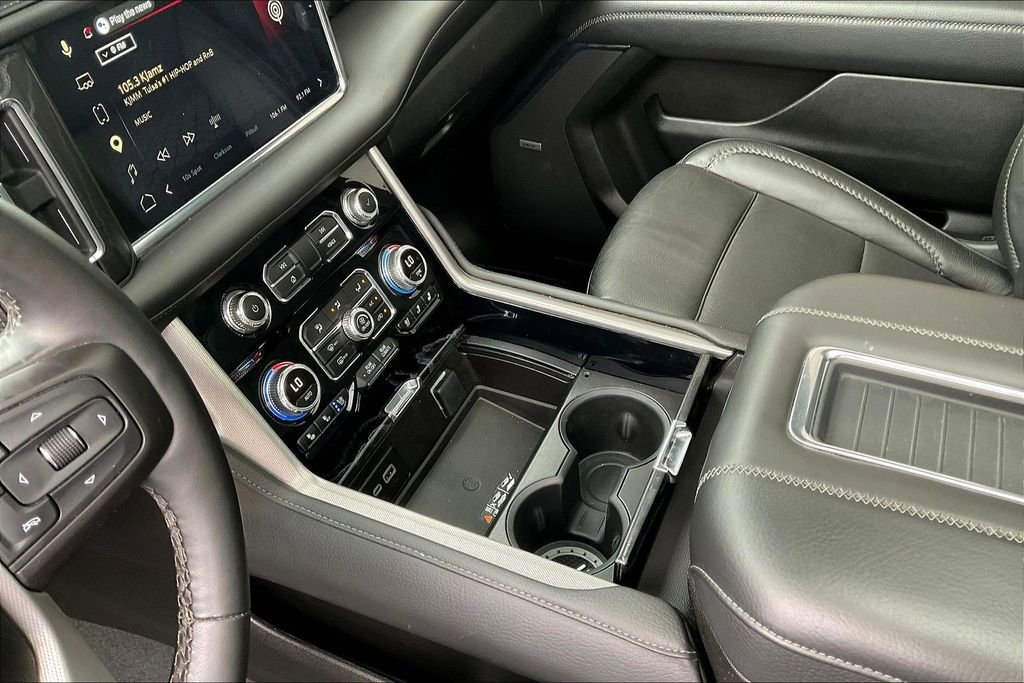 Used 2023 GMC Yukon XL Denali w/ LPO, Floor Liner Package AWD/4WD image 14