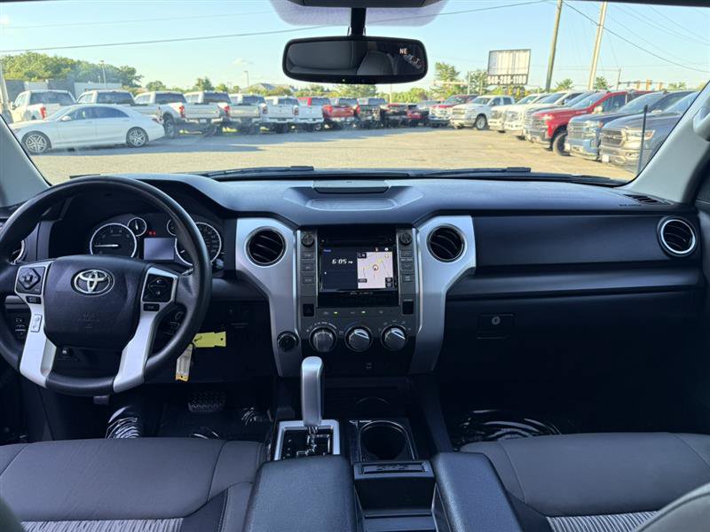 Used 2017 Toyota Tundra SR5 AWD/4WD image 20