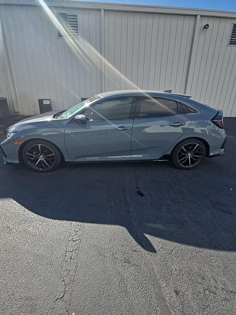 Used 2021 Honda Civic Sport image 4