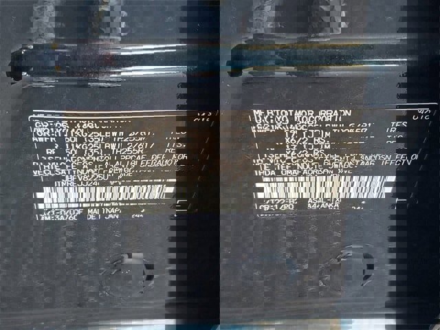 Used 2018 Toyota RAV4 LE w/ Carpet Mat Package image 28