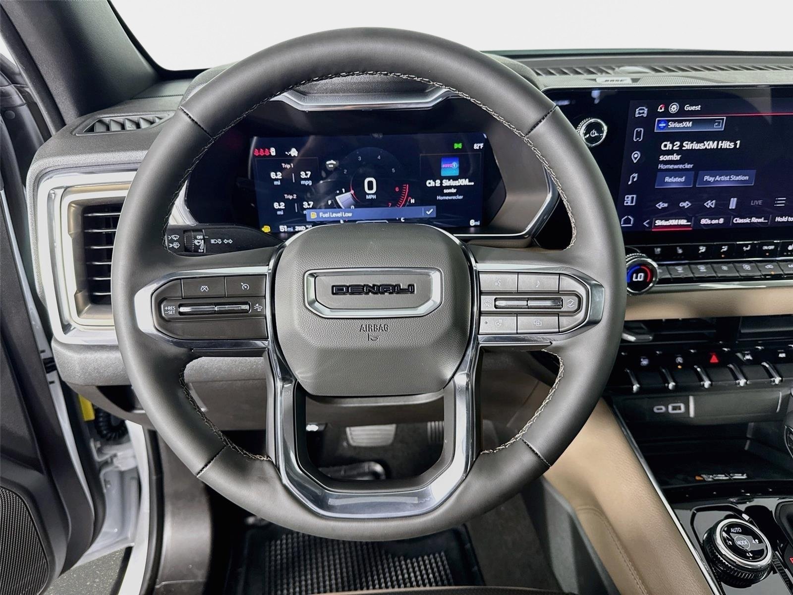 New 2026 GMC Canyon Denali AWD/4WD image 12