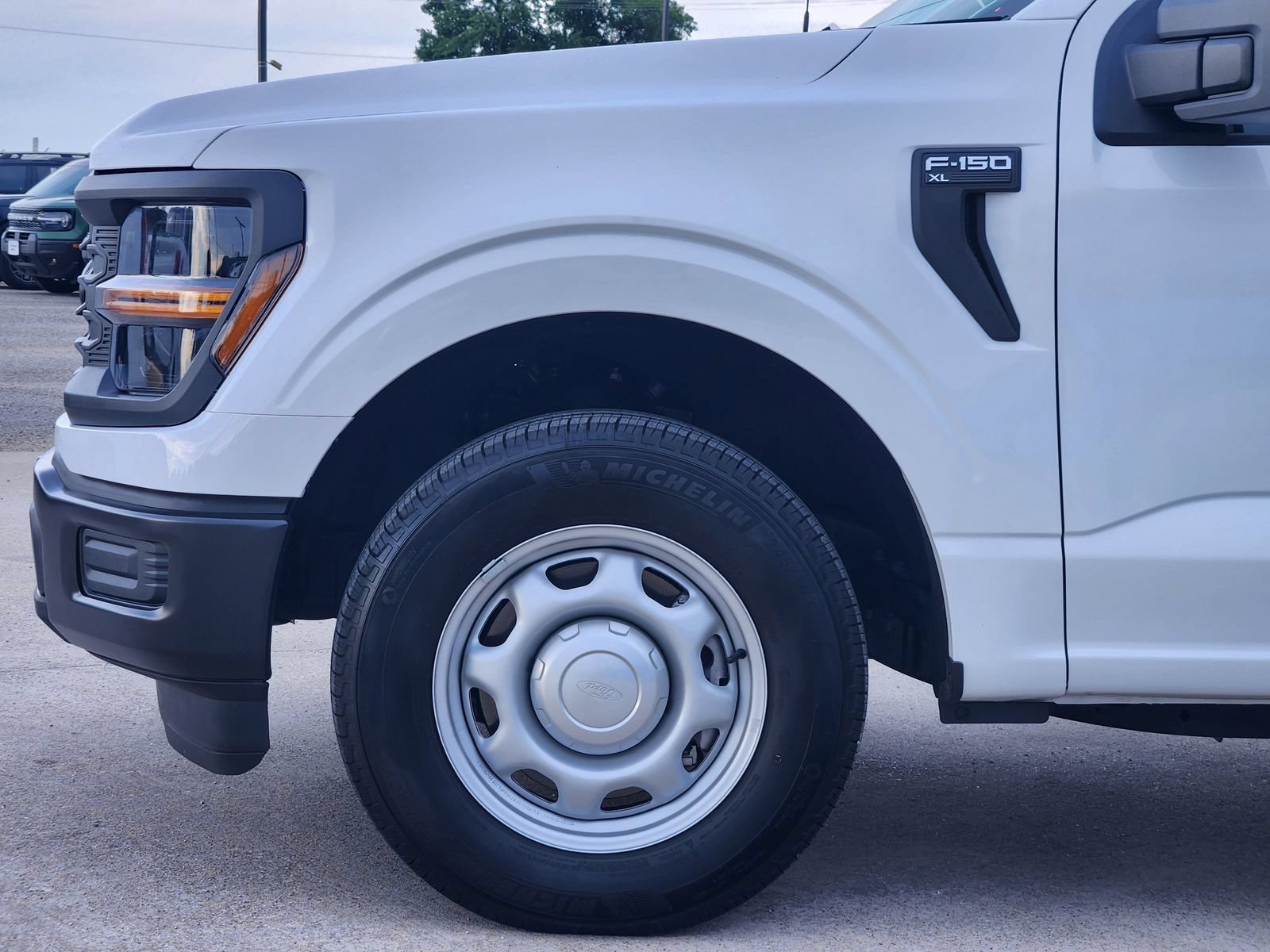 Used 2025 Ford F150 XL RWD image 8