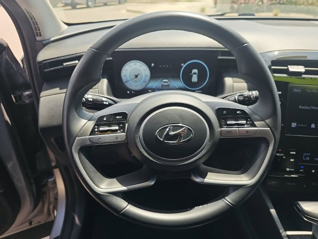 Certified 2023 Hyundai Tucson SEL w/ Convenience Package FWD image 16