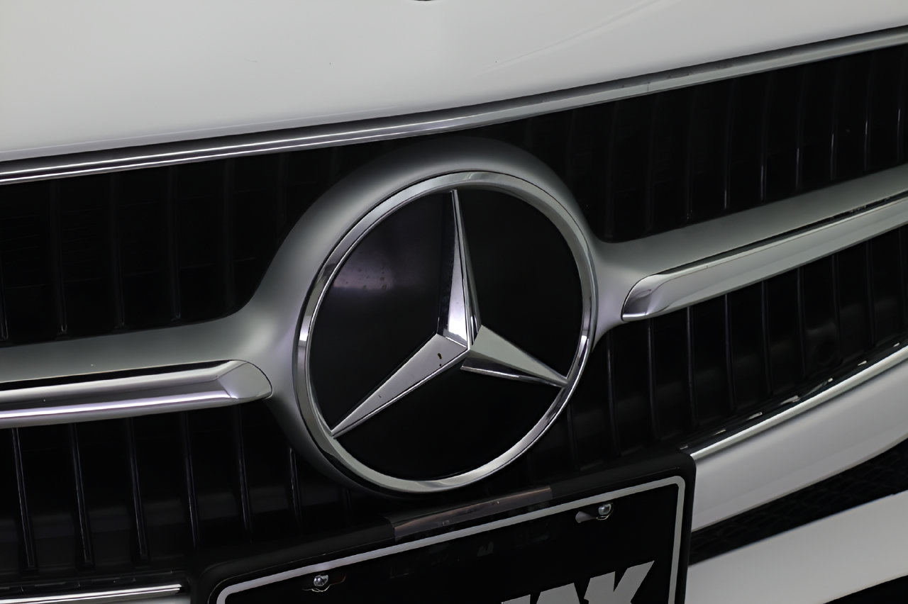 Certified 2024 Mercedes-Benz C 300 Sedan image 26