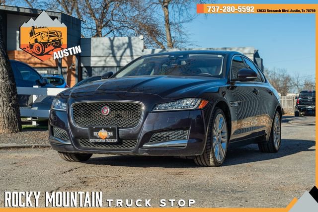 Used 2016 Jaguar XF Premium image 1