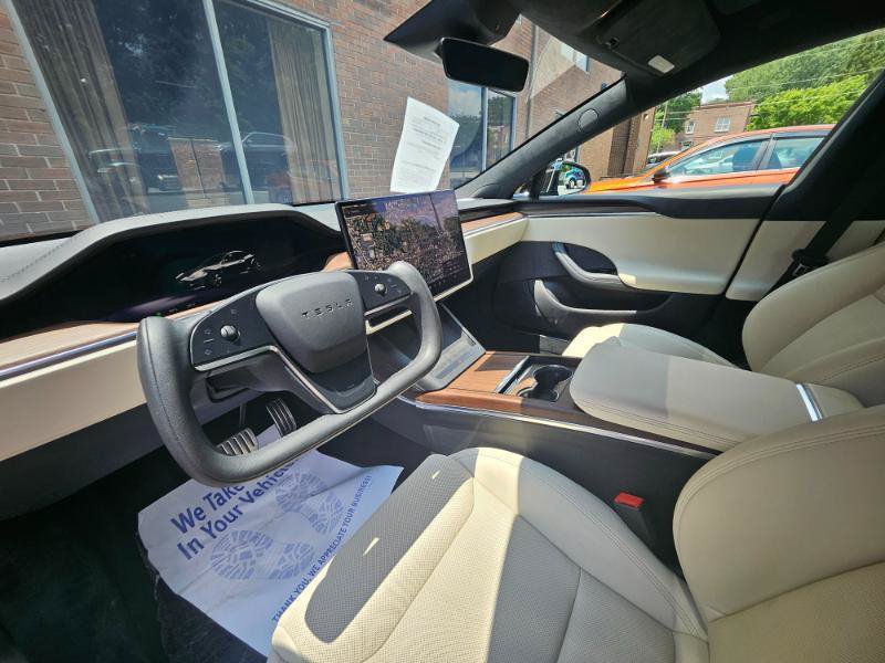 Used 2022 Tesla Model S AWD/4WD image 36