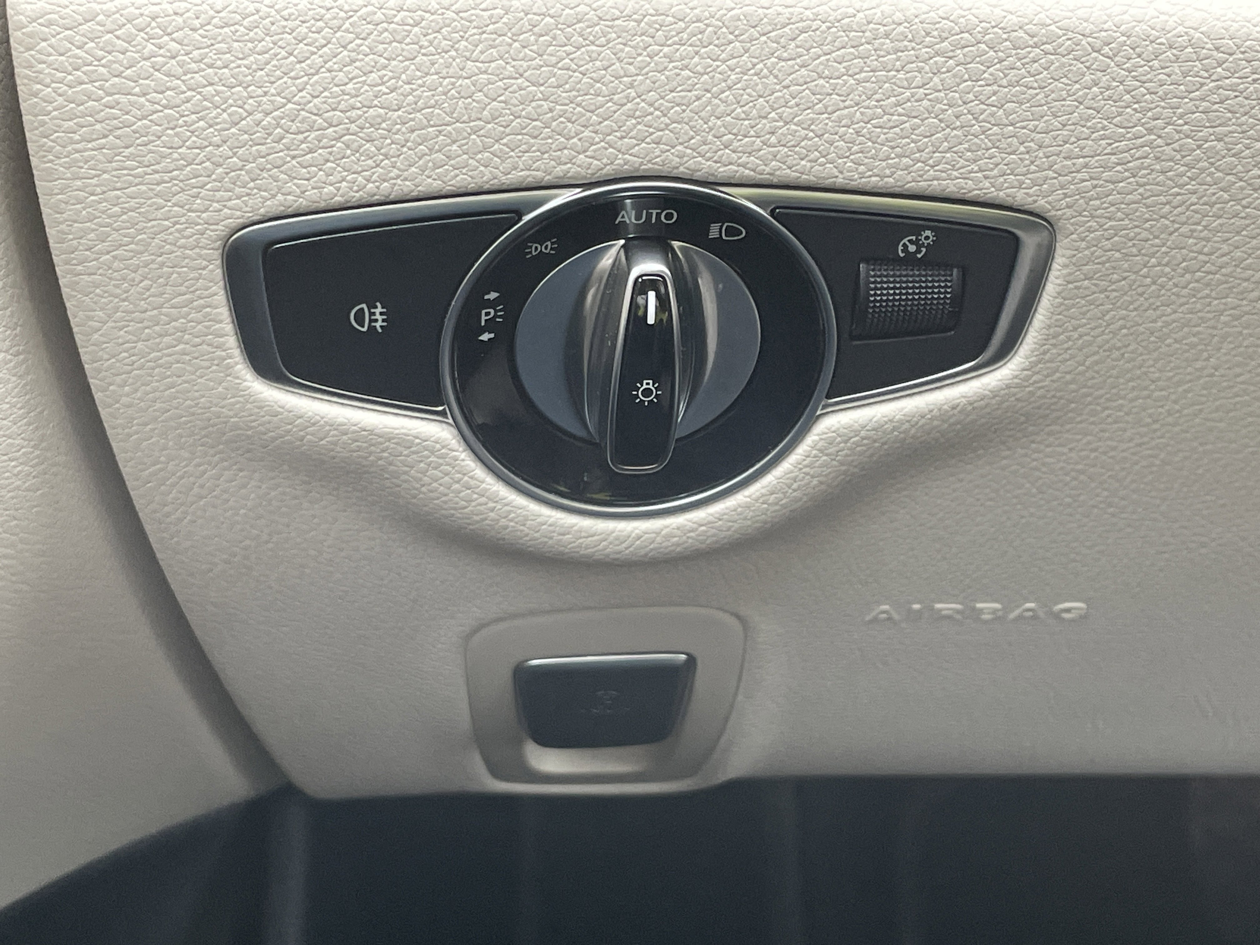 Used 2019 Mercedes-Benz E 450 4MATIC Sedan image 23
