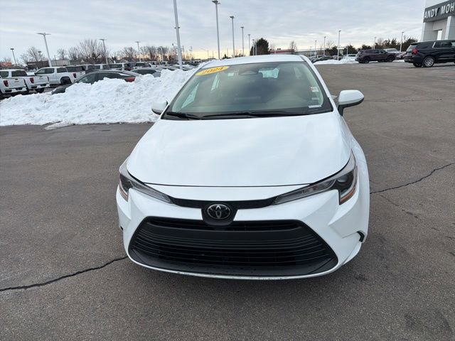 Used 2024 Toyota Corolla LE image 4