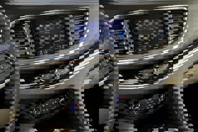 Used 2023 Buick Enclave Avenir w/ Avenir Technology Package image 5