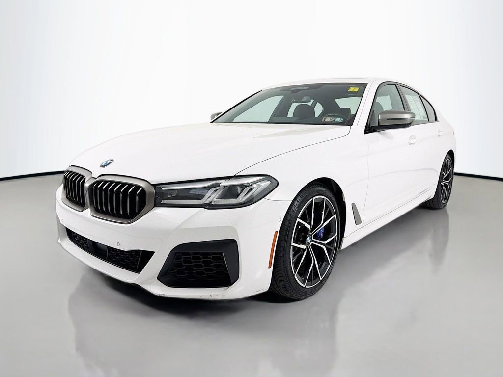 Used 2021 BMW M550i xDrive w/ Dynamic Handling Package image 3