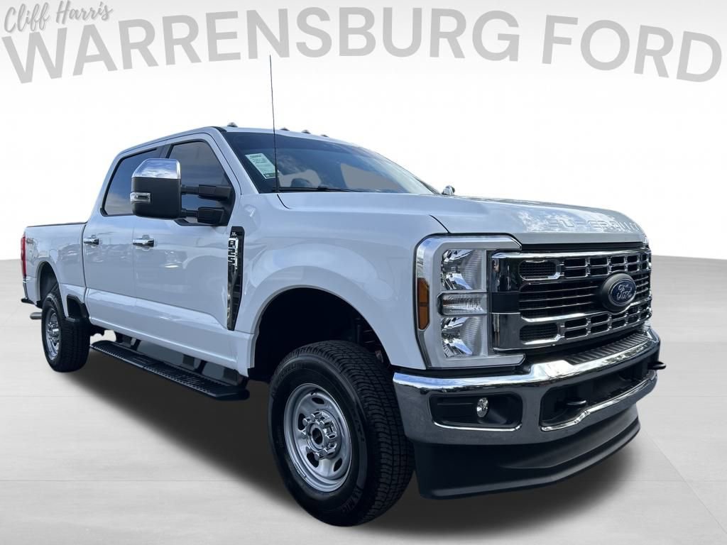 Used 2025 Ford F250 XL image 1