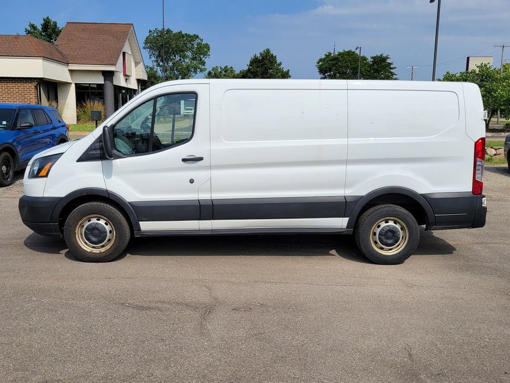 Used 2019 Ford Transit 150 130 Low Roof RWD image 7