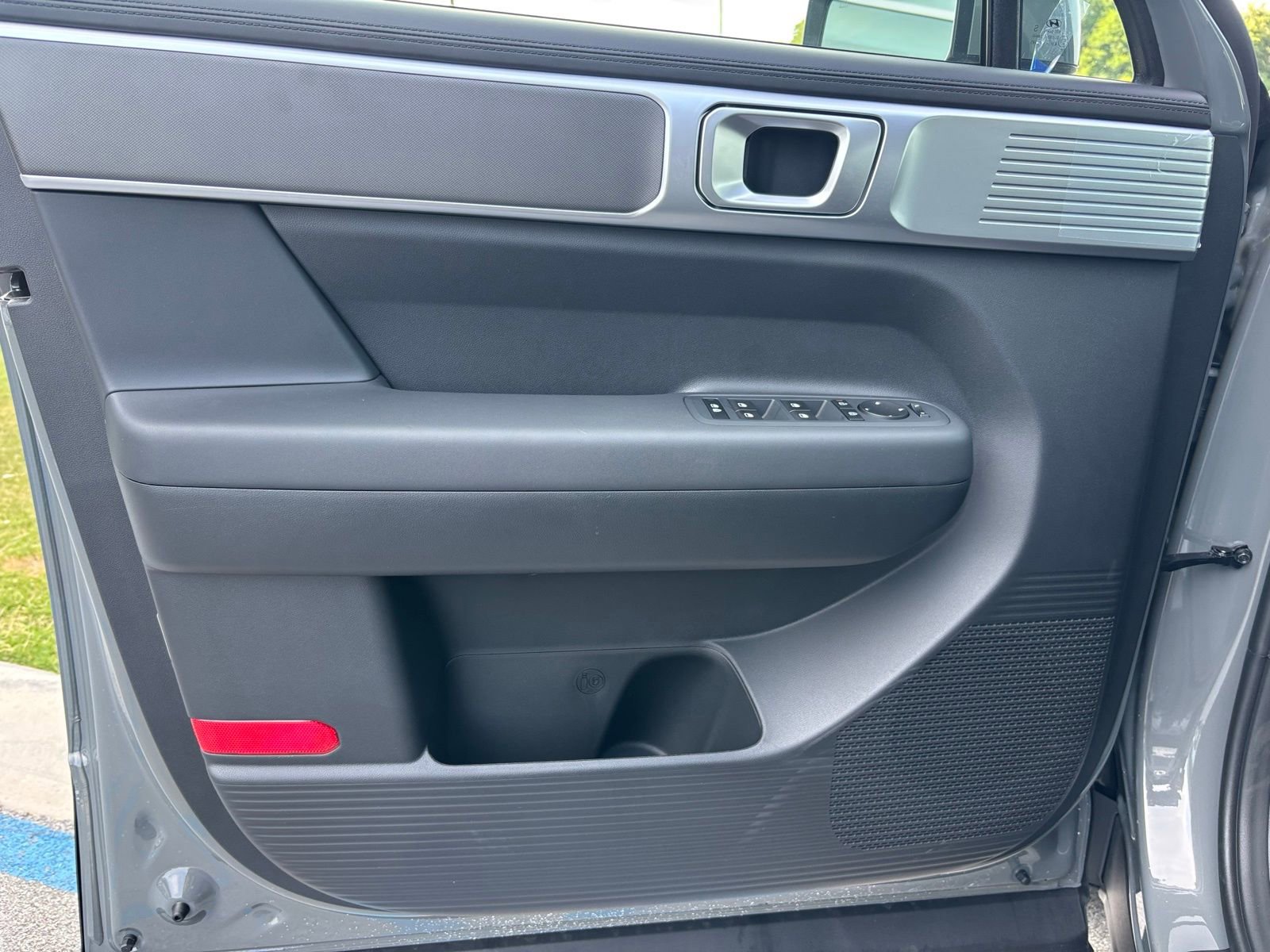 New 2026 Hyundai Santa Fe SE image 12