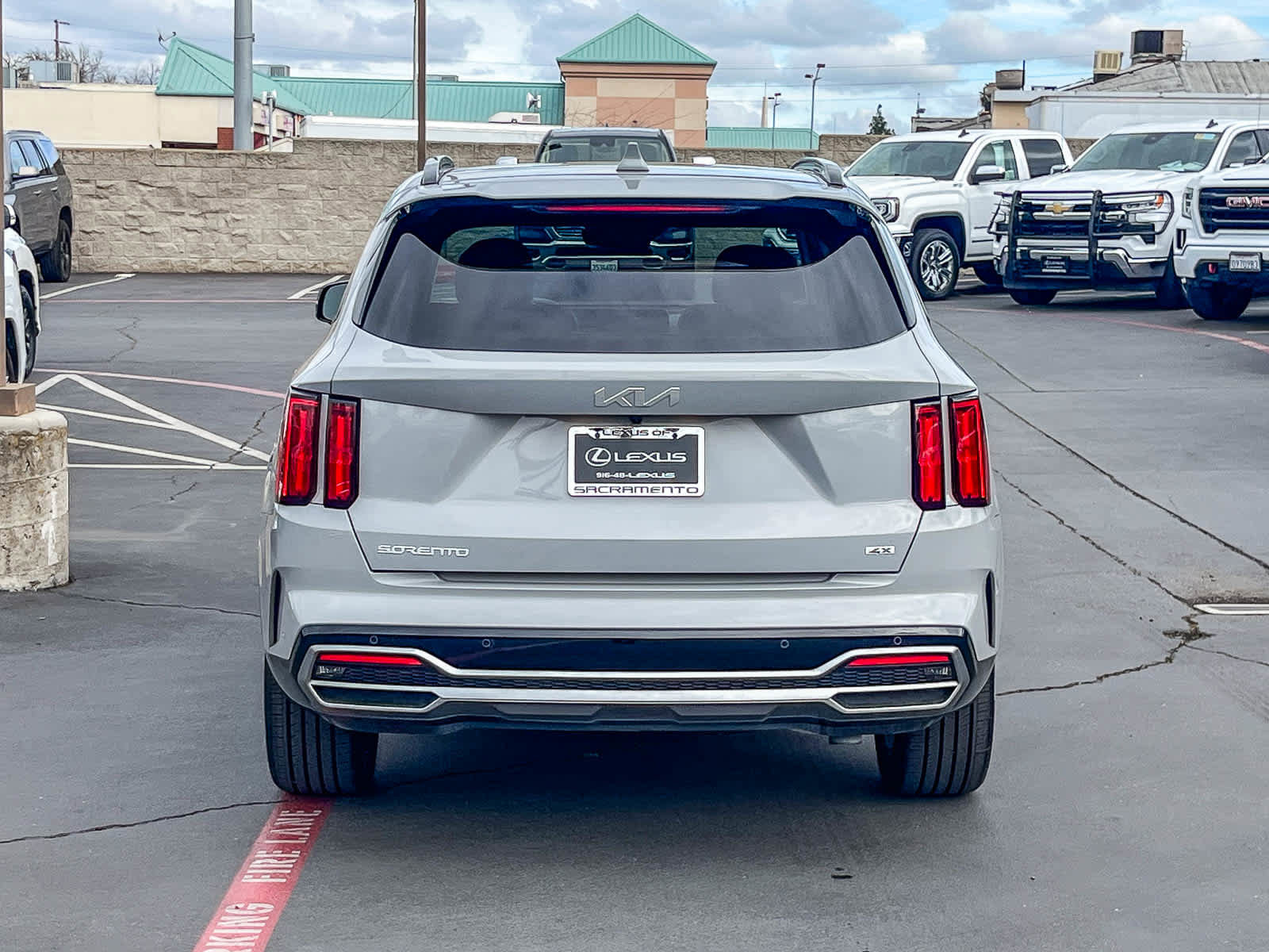 Used 2023 Kia Sorento SX image 3