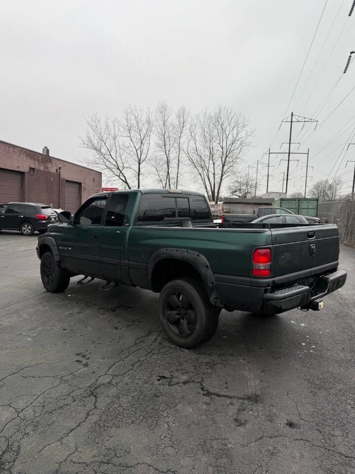 Used 2001 Dodge Ram 1500 Truck ST 4dr Quad Cab 2WD SB image 4