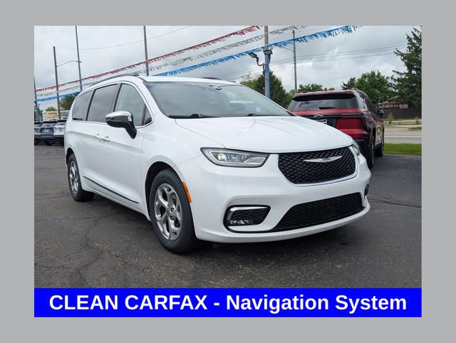 Used 2023 Chrysler Pacifica Limited