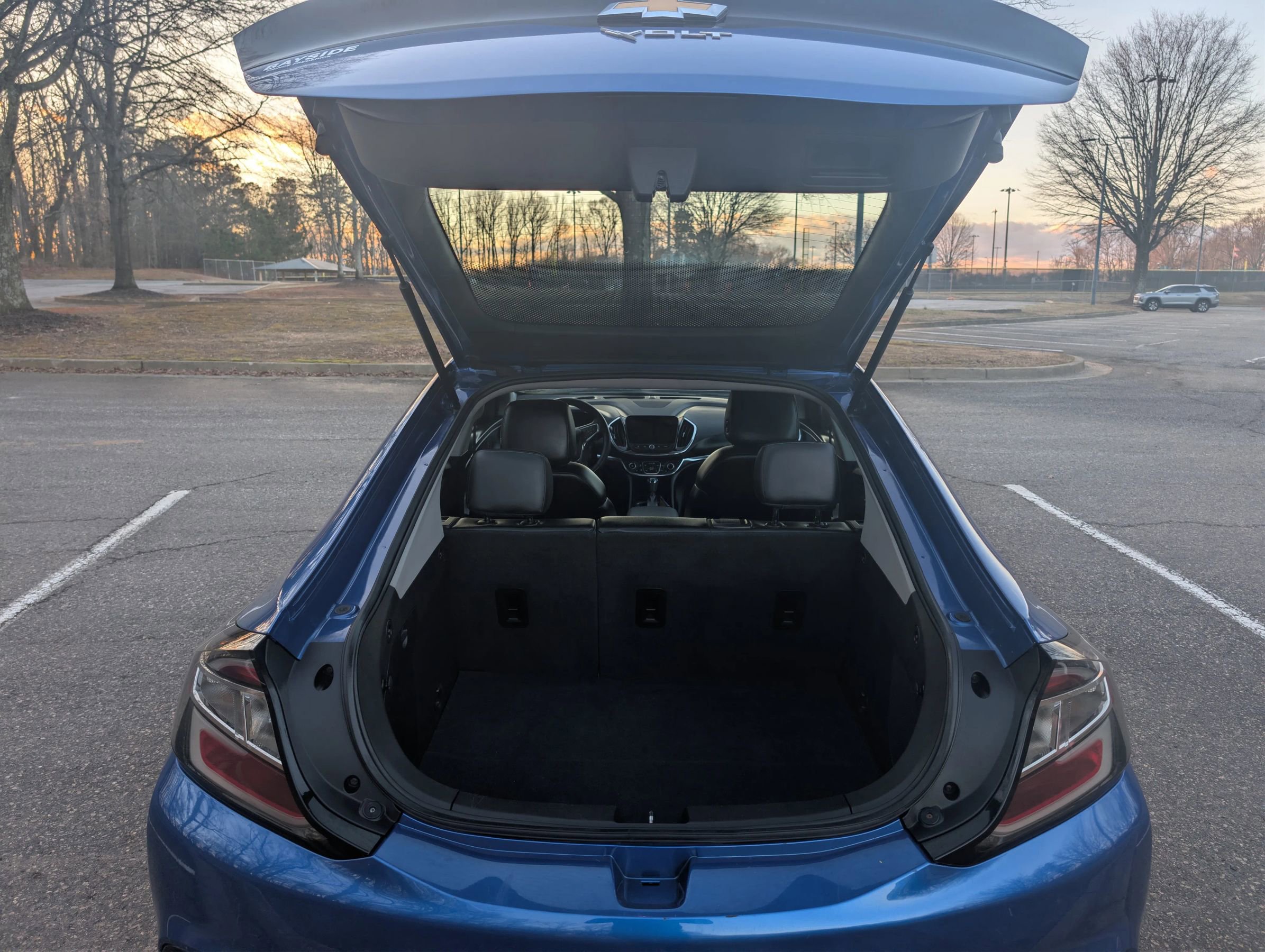 Used 2016 Chevrolet Volt Premier w/ Driver Confidence Package image 15